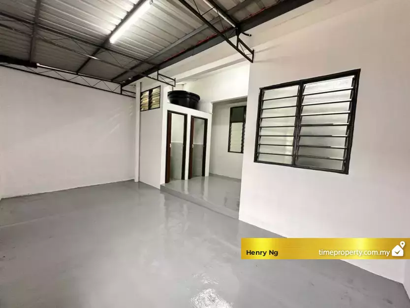 Property Photo 8