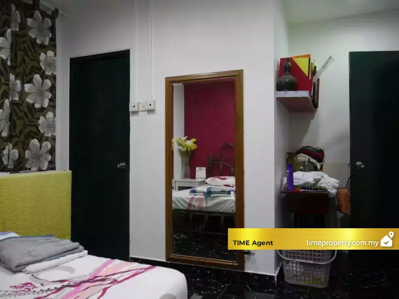 Crystal Tower @ Pangsapuri Kristal — photo 5