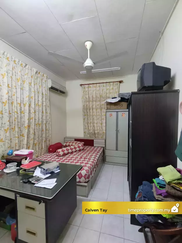Property Photo 3
