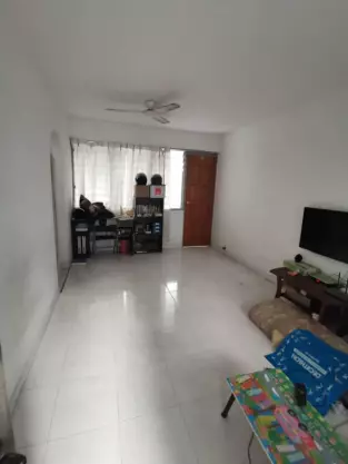 Flat Taman Lip Sin (Block 1, 3 &amp; 5)
