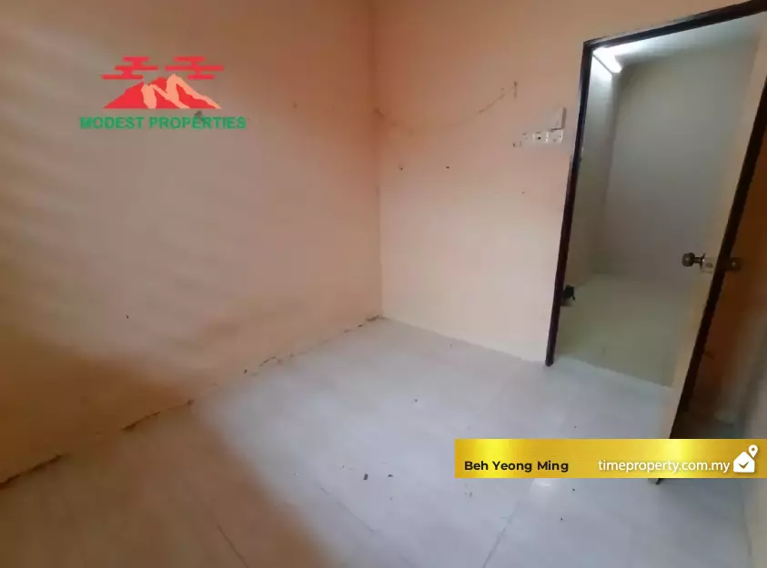 1 Storey (Semi D) Tmn Aman House Lunas Kedah For Rent — photo 5