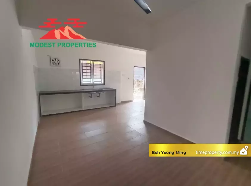 2 Storey Terrace(Fully Renovation) Tmn Damai Padang Serai For Rent — photo 2