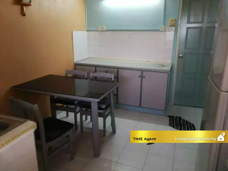 Flat Taman Lip Sin (Block 6) — photo 2