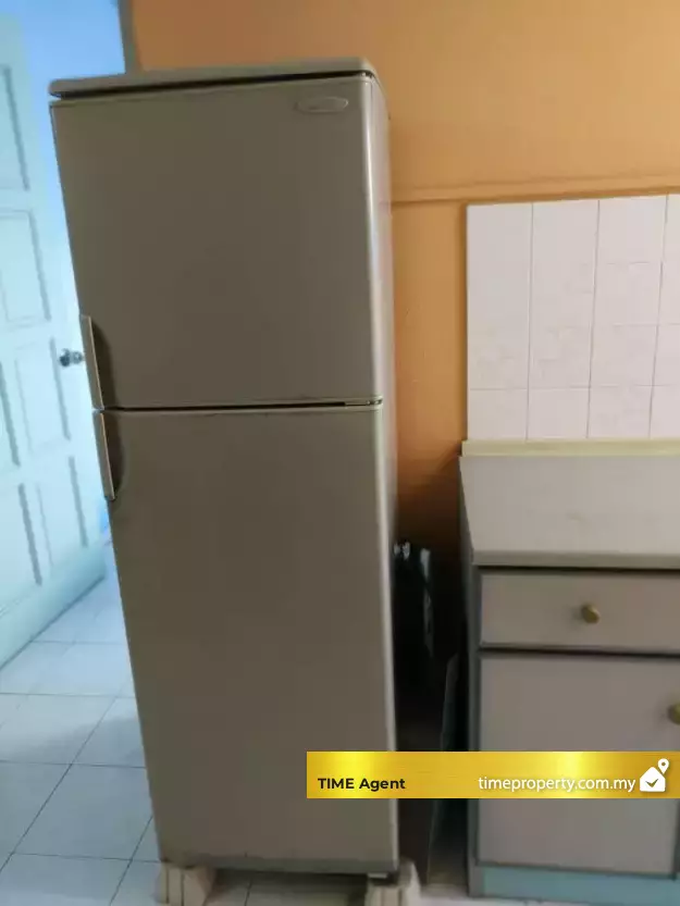 Flat Taman Lip Sin (Block 6) — photo 5
