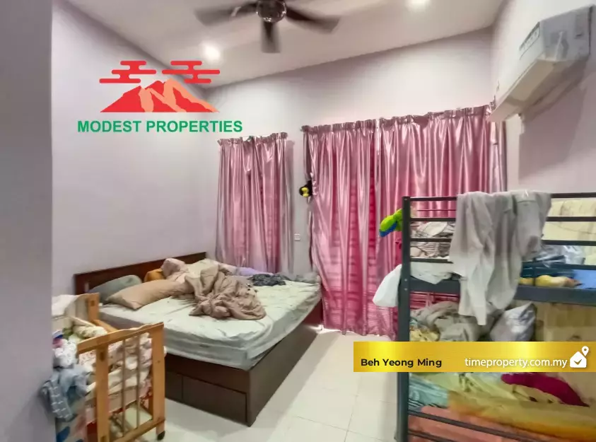 Property Photo 18