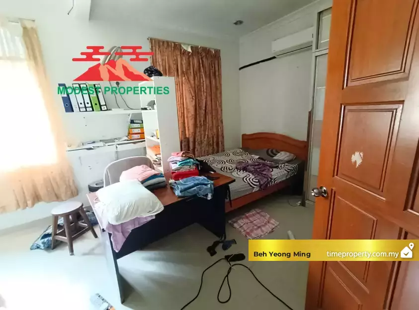 Property Photo 13