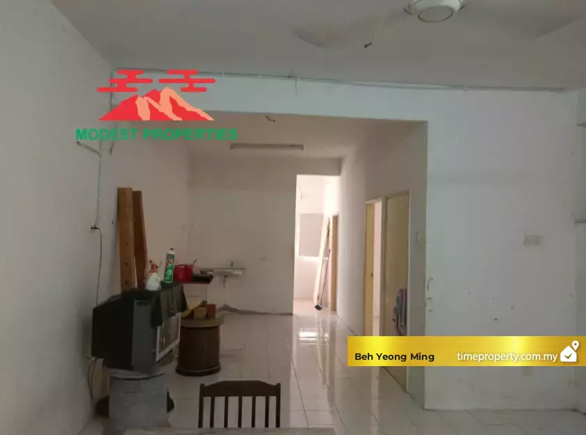 Property Photo 3