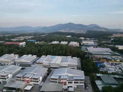 MW8W+F8 Seremban, Negeri Sembilan, Malaysia, Kawasan Perindustrian Ringan College Height Nilai Pajam , Seremban, 71700, Negeri Sembilan