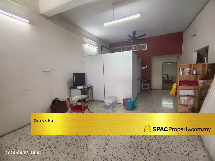 Property Photo 0