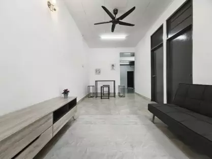 Taman Keladi Fully Extend , Living Area Furnish , Below Market , Full Loan 1 Stry Terrace House