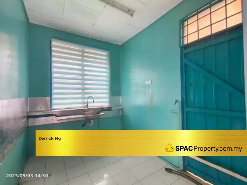Property Photo 3