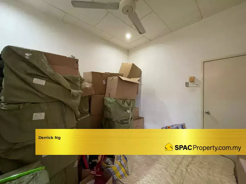 Property Photo 18