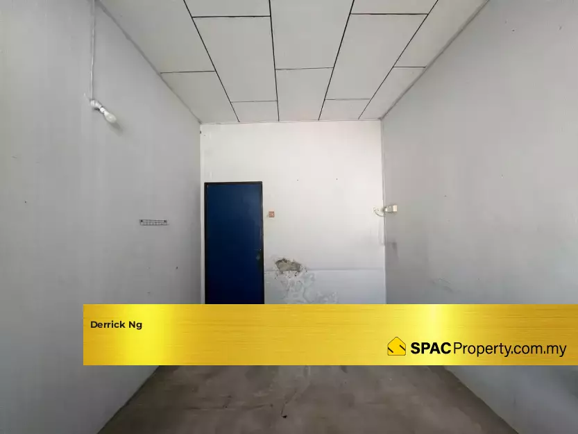Property Photo 10