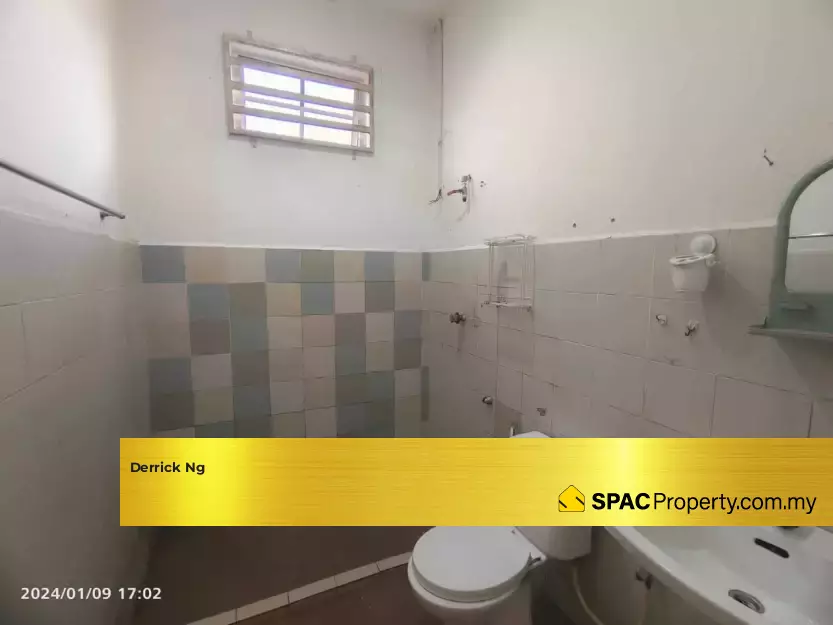 Property Photo 13