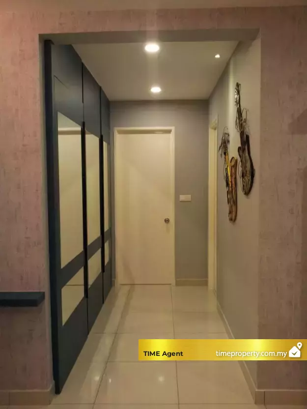 Wellesley Residences @ Harbour Place — photo 2