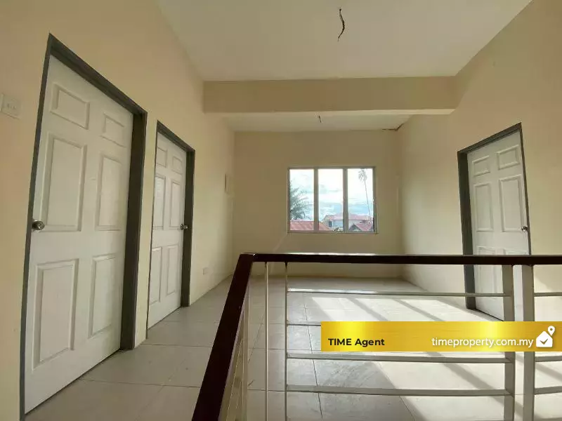 Taman Bukit Permata — photo 1