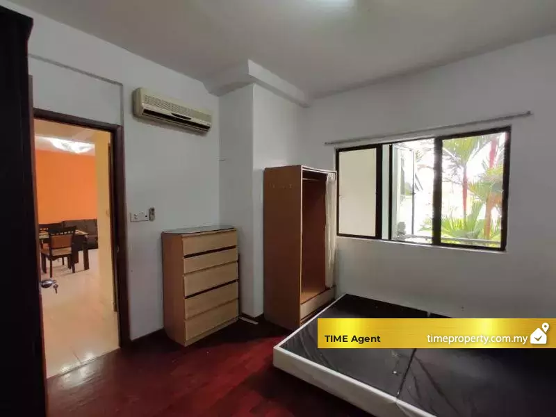 Cyber Heights Villa — photo 3