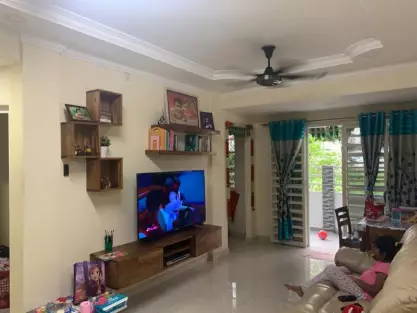 Tanjung Court
