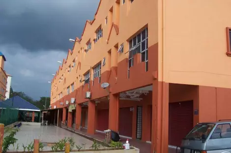 Jalan Kemacahaya 12