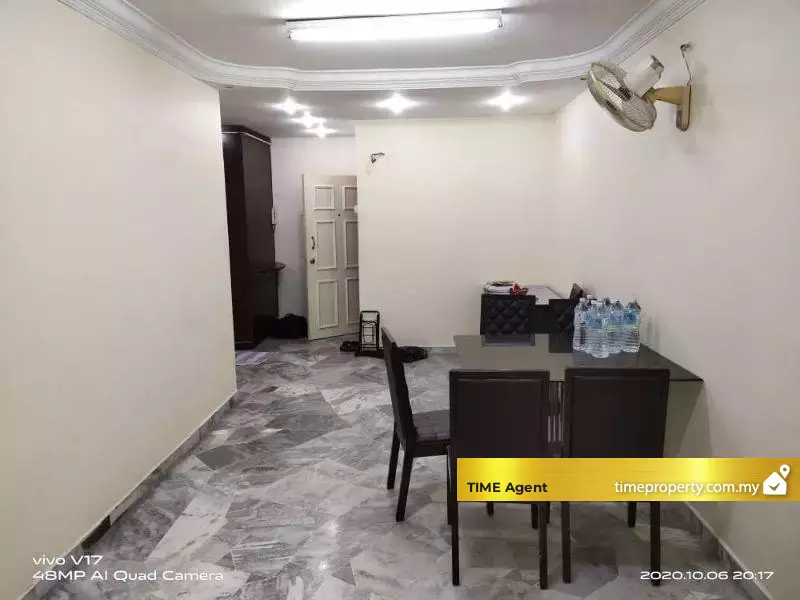 Sri Intan 1 Condominium — photo 2