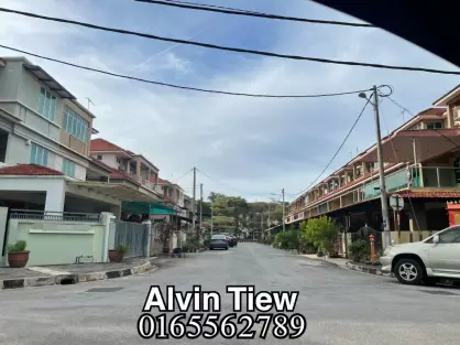 Bertam Kepala Batas