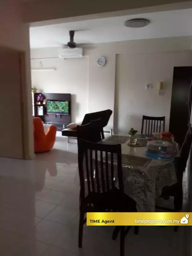 Desa Permai Indah (Block K, L, M, N, P &amp; Q) — photo 2