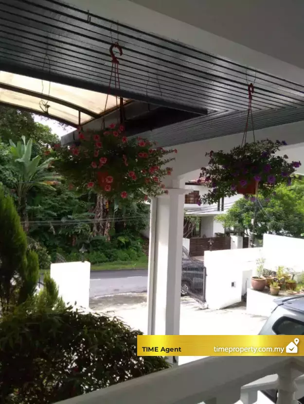 Ukay Heights — photo 2
