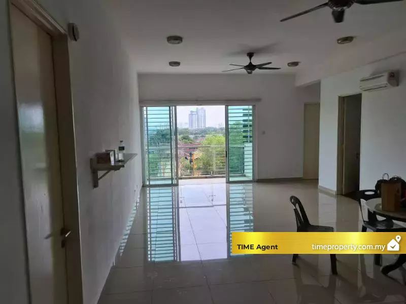 8 Petaling — photo 1
