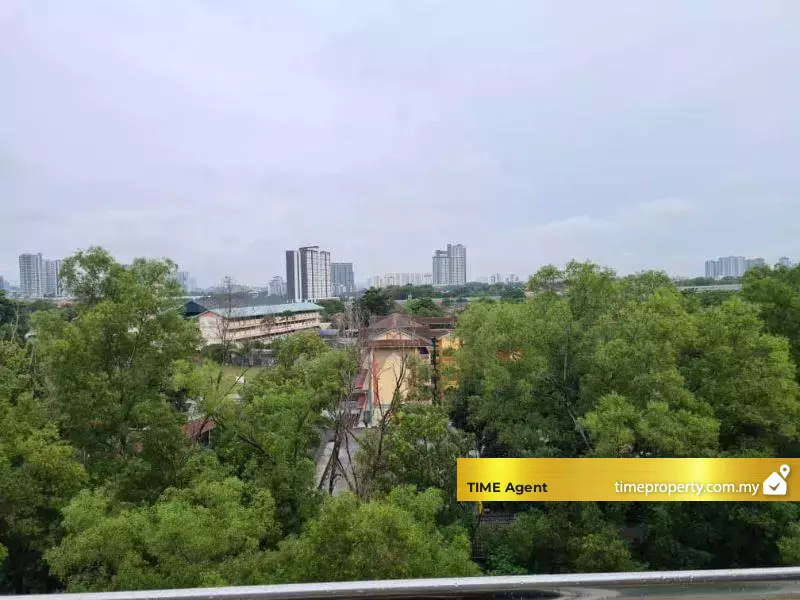 8 Petaling — photo 4