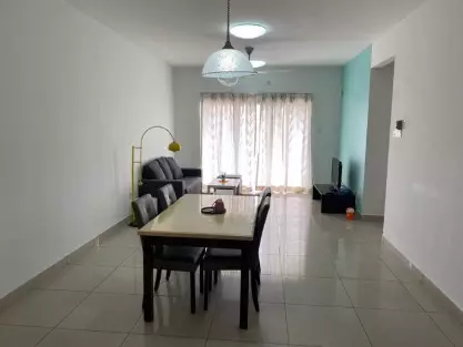 Endah Promenade