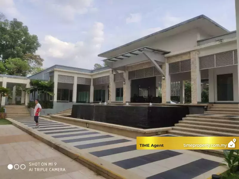 Aman Heights Condominium — photo 3