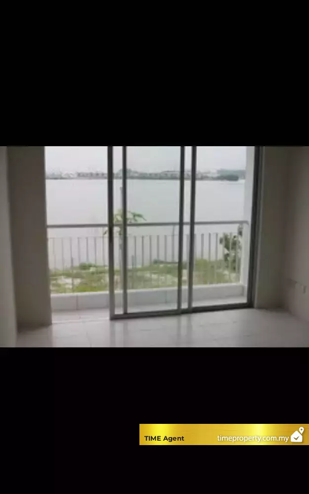 Lake Residence — photo 2