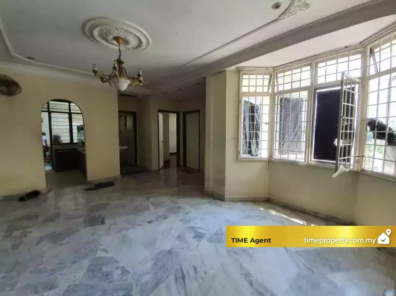 Goodyear Court 7 — photo 1