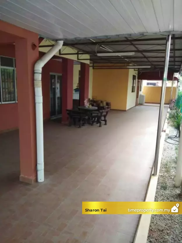 Property Photo 3