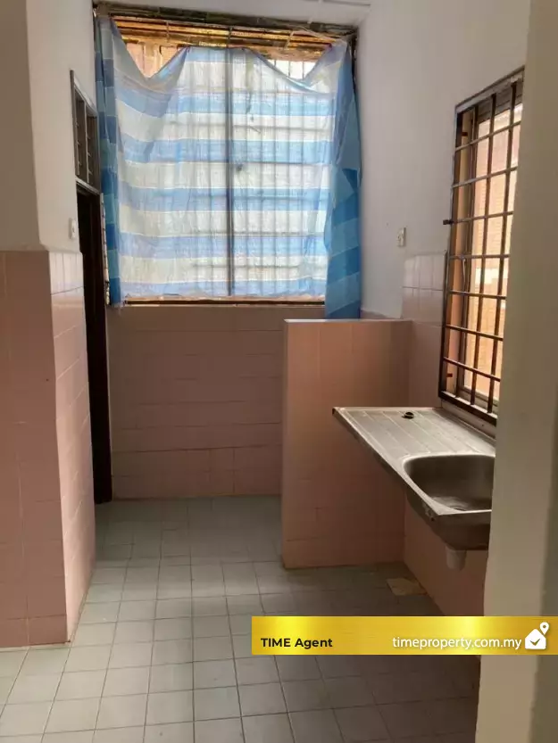 Pangsapuri Rajawali (Bandar Country Homes) — photo 2