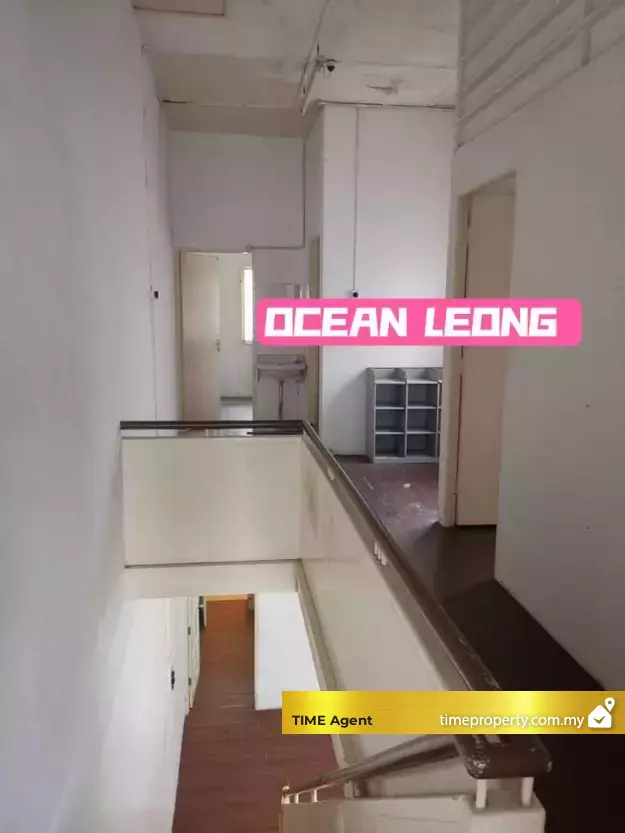 Kelawei Terrace — photo 4